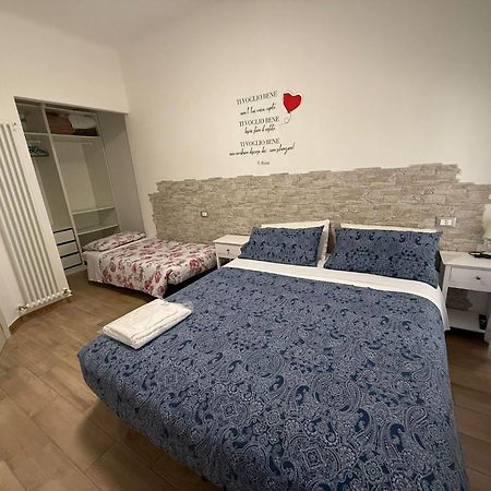 Casa Al Mare Lägenhet San Benedetto del Tronto Exteriör bild